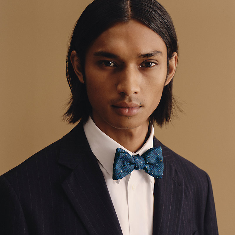 Arcade H bow tie - Blue | Hermès Canada